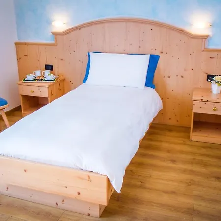 Bed and Breakfast Agritur Val D'adige 3*