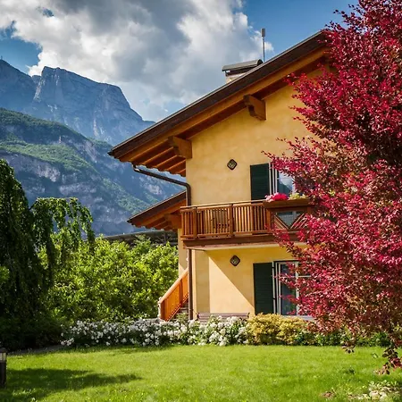 Agritur Val D'adige Frühstückspension