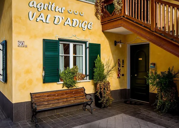 Agritur Val D'adige Frühstückspension 3*